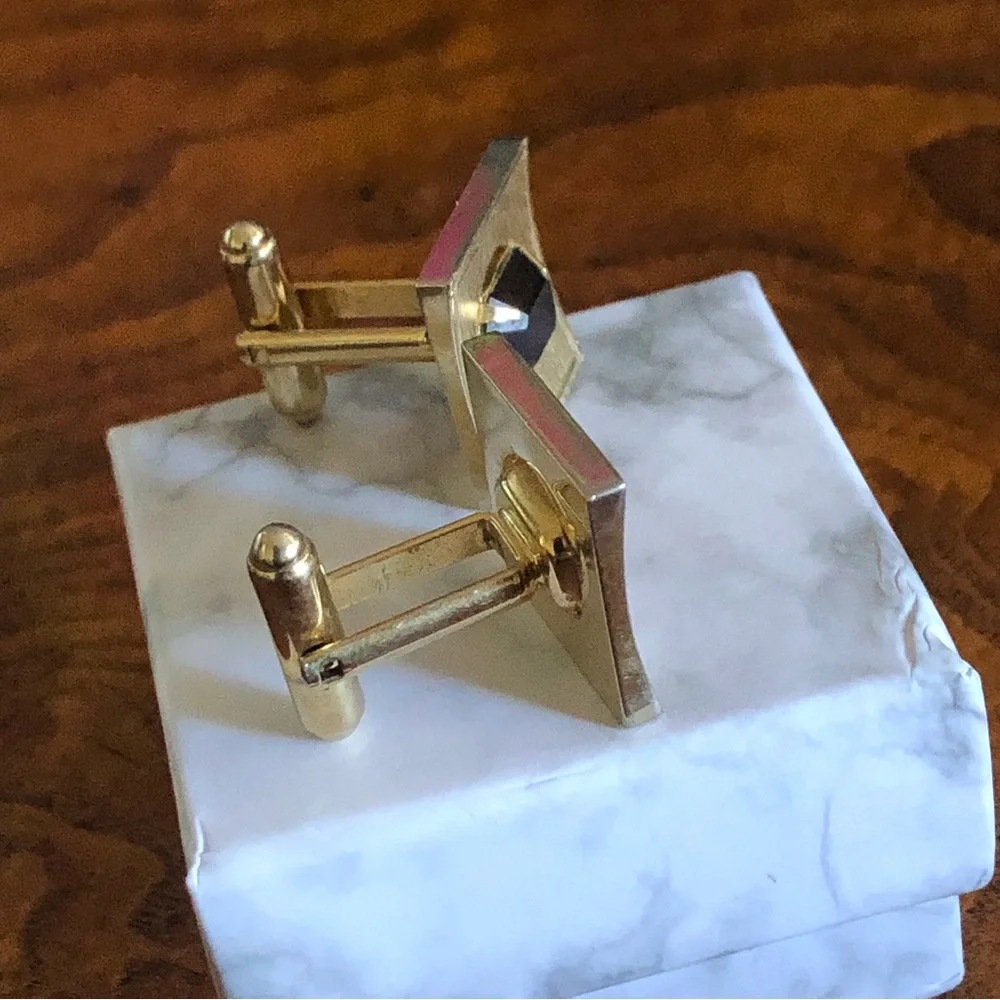 Vintage Dante emerald cut pyrope garnet cuff links